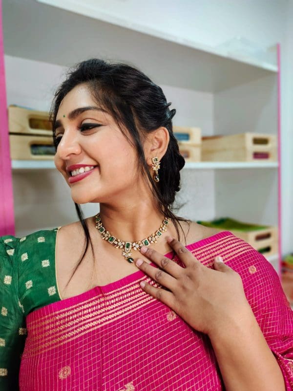 Victoria jewellery set