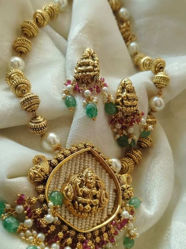 victory jewellery set