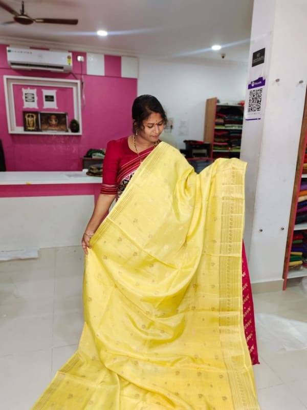 Rawmango silk sarees kanchi style saree with contrast blouse