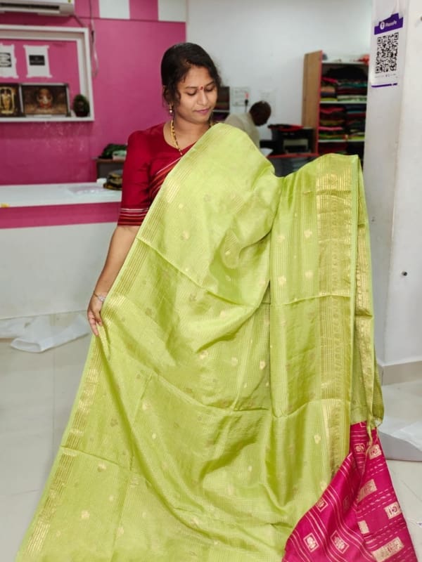 Rawmango silk sarees kanchi style saree with contrast blouse