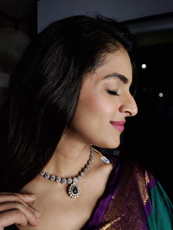 Victoria jewellery set