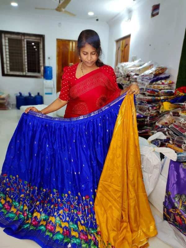 Kalamkari lehangas