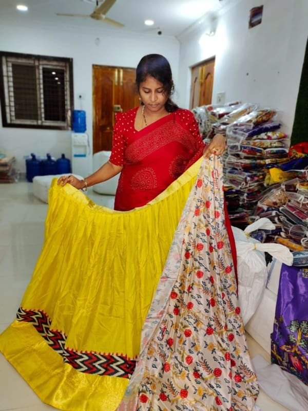 Narayanpet lehangas with kalamkari dupoatas