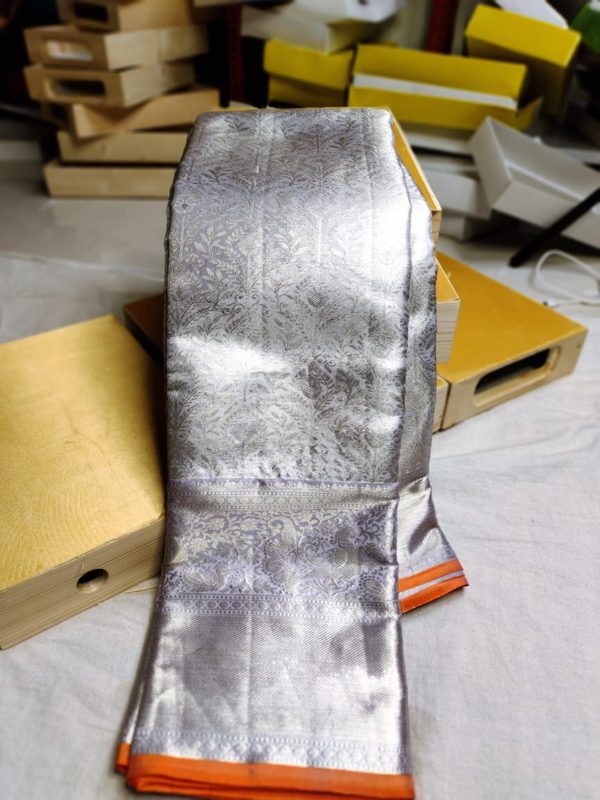 100% silk mark certified kanjivaram pattu saree 
80% offer sarees