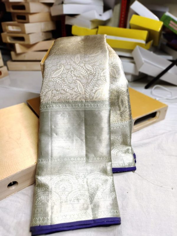 100% silk mark certified kanjivaram pattu saree 
80% offer sarees