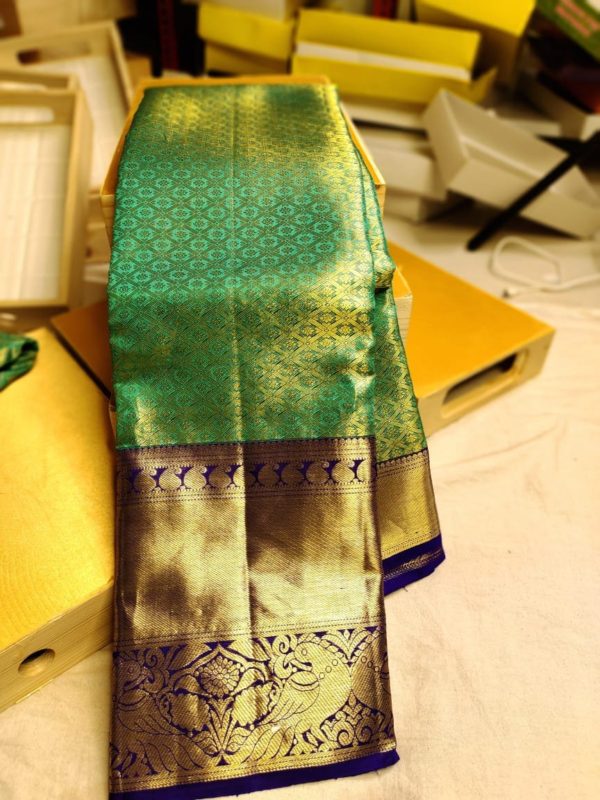 100% silk mark certified kanjivaram pattu saree 
80% offer sarees