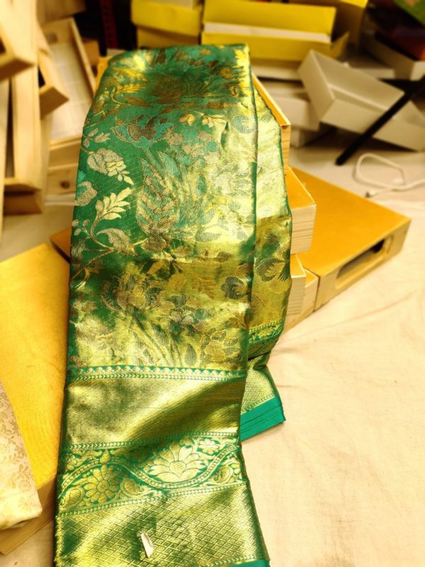 100% silk mark certified kanjivaram pattu saree 
80% offer sarees