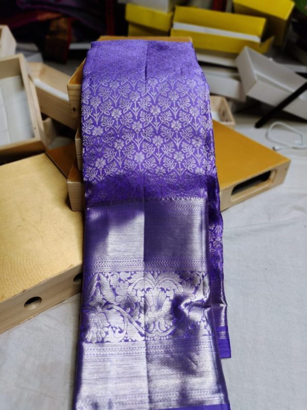 100% silk mark certified kanjivaram pattu saree 
80% offer sarees