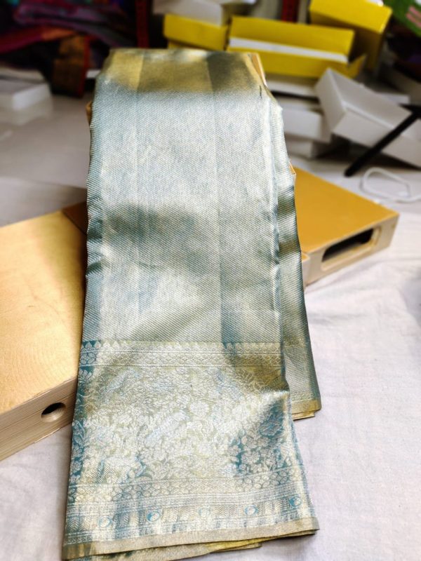 100% silk mark certified kanjivaram pattu saree 
80% offer sarees