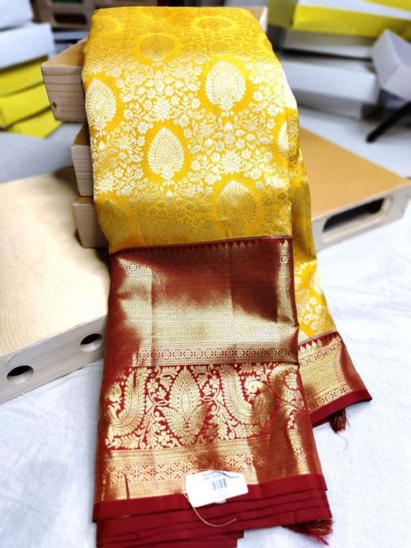 100% silk mark certified kanjivaram pattu saree 
80% offer sarees