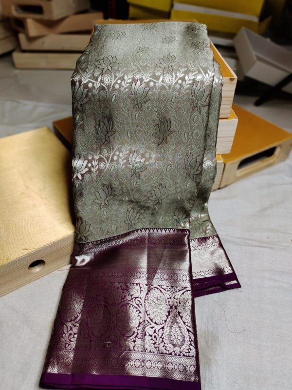 100% silk mark certified kanjivaram pattu saree 
80% offer sarees