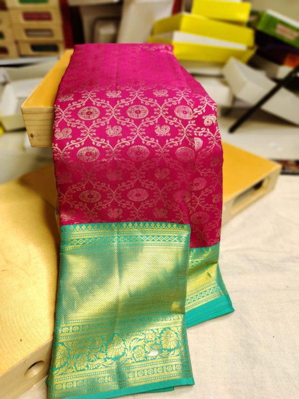 100% silk mark certified kanjivaram pattu saree 
80% offer sarees