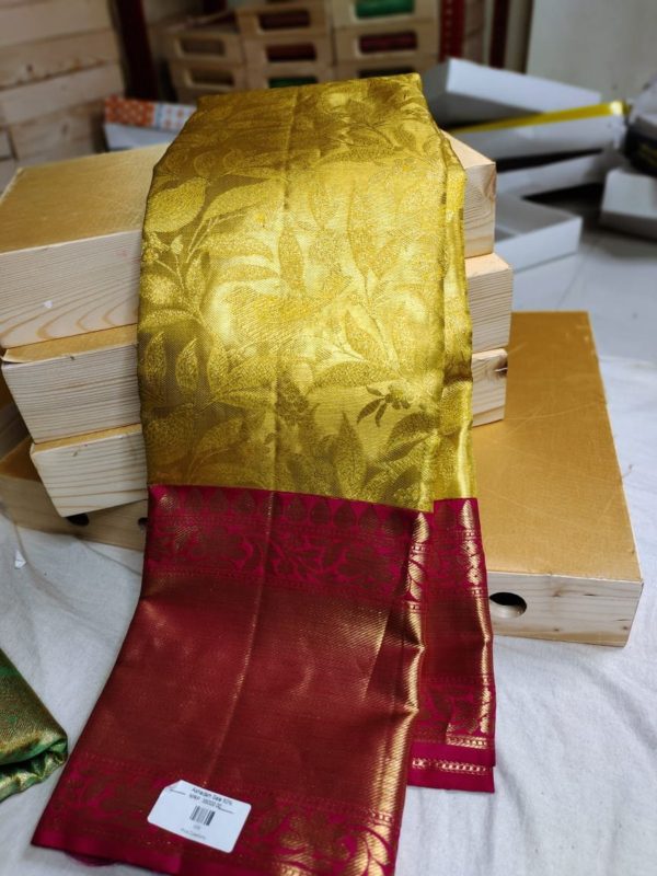 100% silk mark certified kanjivaram pattu saree 
80% offer sarees