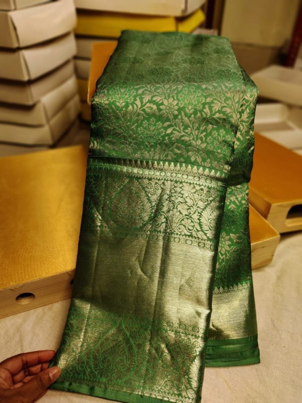 100% silk mark certified kanjivaram pattu saree 
80% offer sarees