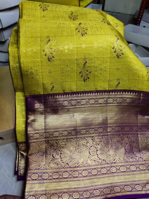 100% silk mark certified kanjivaram pattu saree 
80% offer sarees