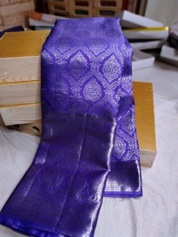 100% silk mark certified kanjivaram pattu saree 
80% offer sarees