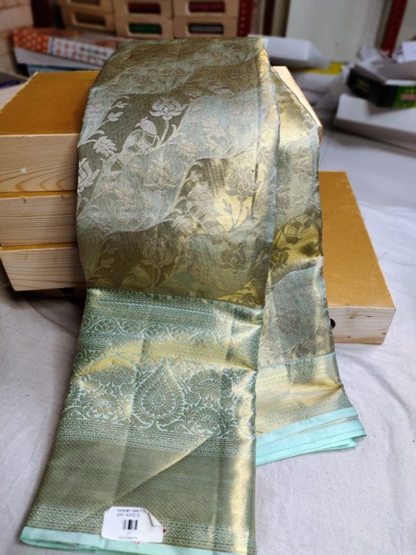 100% silk mark certified kanjivaram pattu saree 
80% offer sarees
