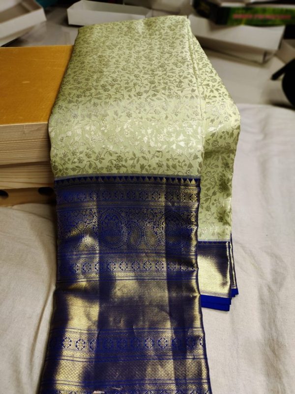 100% silk mark certified kanjivaram pattu saree 
80% offer sarees