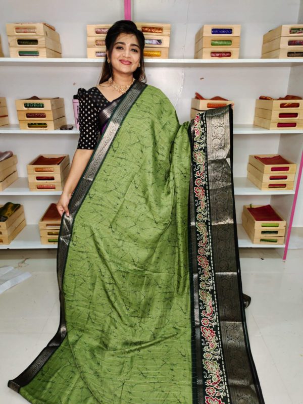 Banaras dola silk sarees