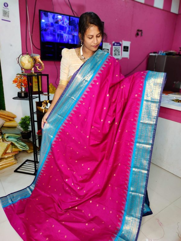 Premium Gadwal Silk