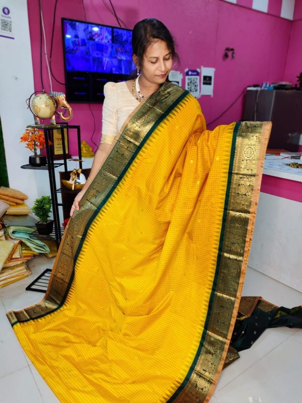 Premium Gadwal Silk