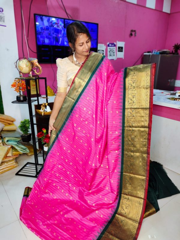 Premium Gadwal Silk
