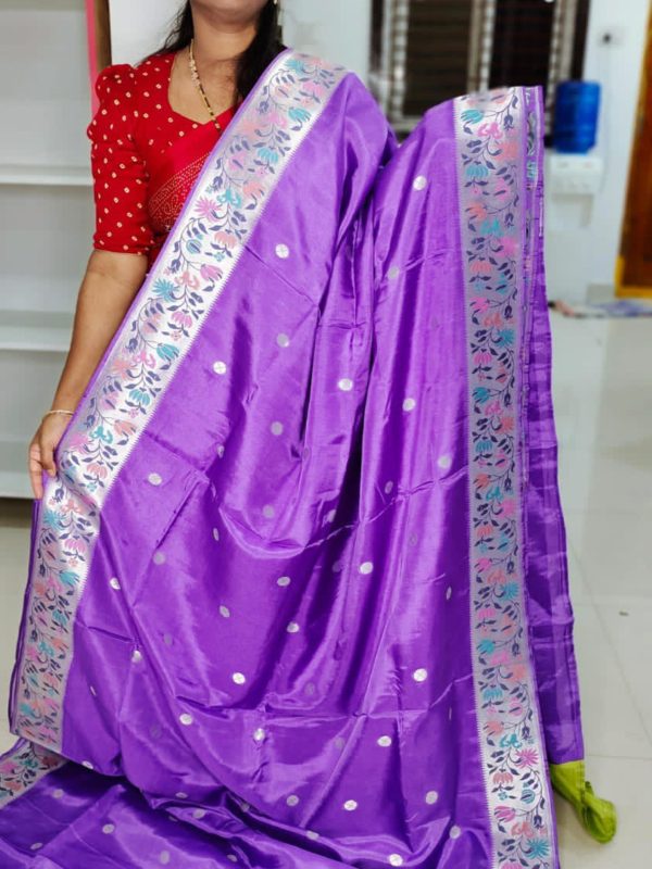 Pure handloom banarasi Tussur silk with paithani boaders sarees with contrast blouse