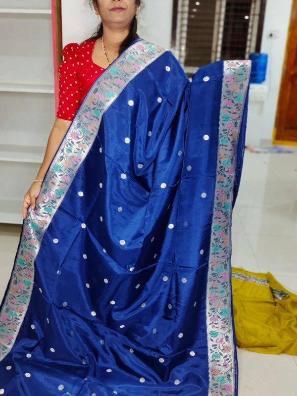Pure handloom banarasi Tussur silk with paithani boaders sarees with contrast blouse