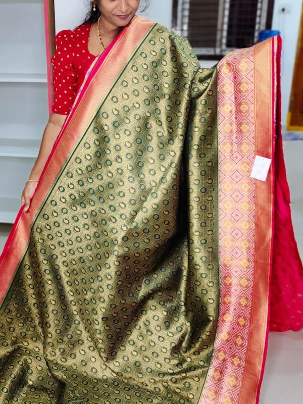 Ikkat banarasi silk saree
