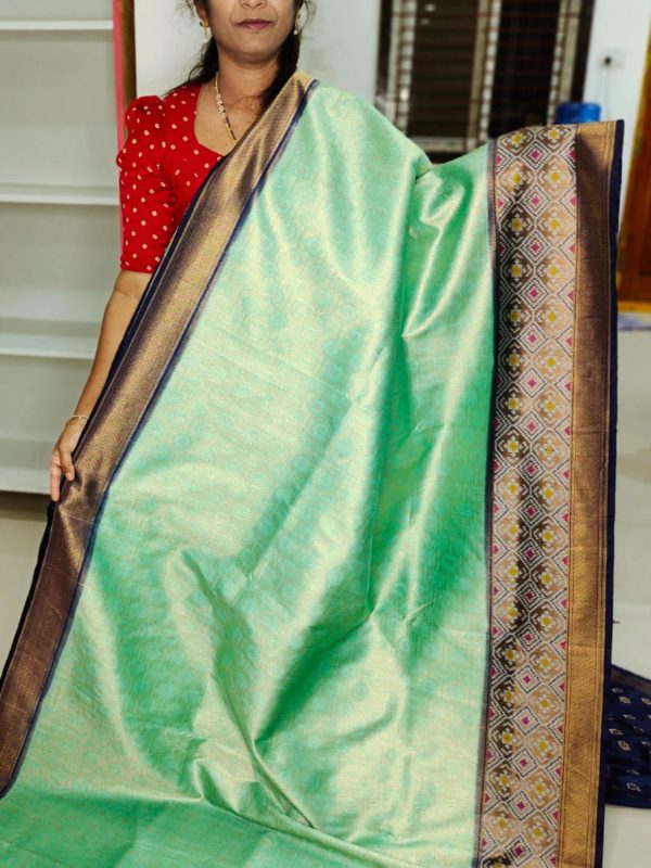 Ikkat banarasi silk saree