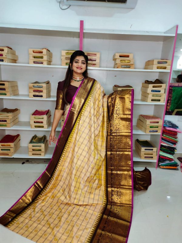 Sale primeme gadwal silk