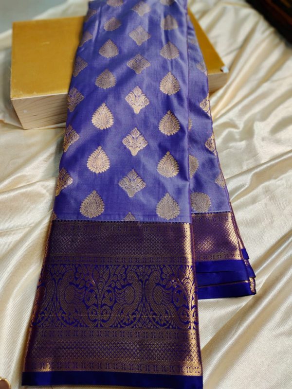 Light weight kanchi pattu collection