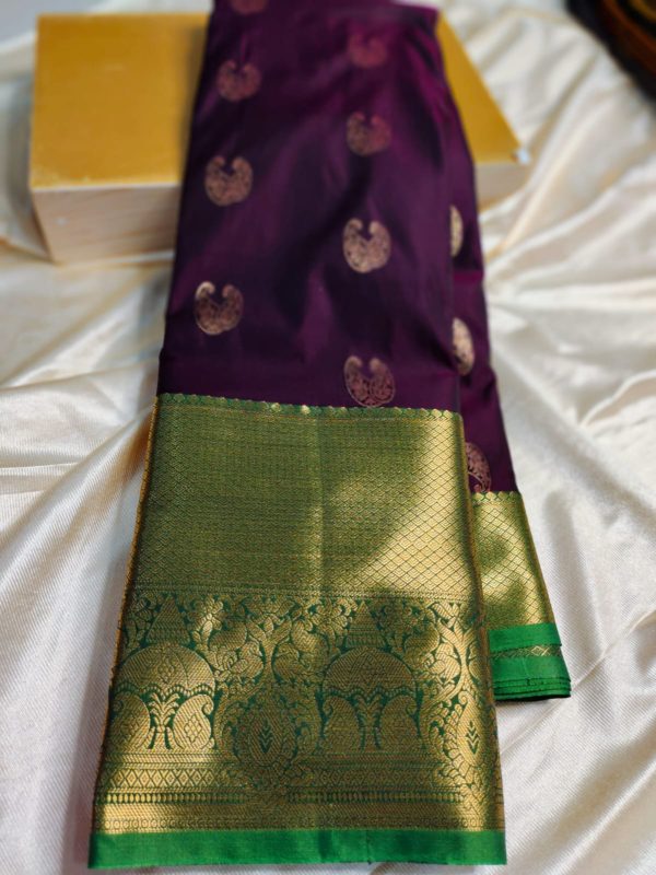 Light weight kanchi pattu collection