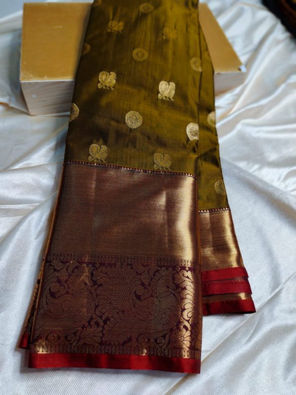 Light weight kanchi pattu collection