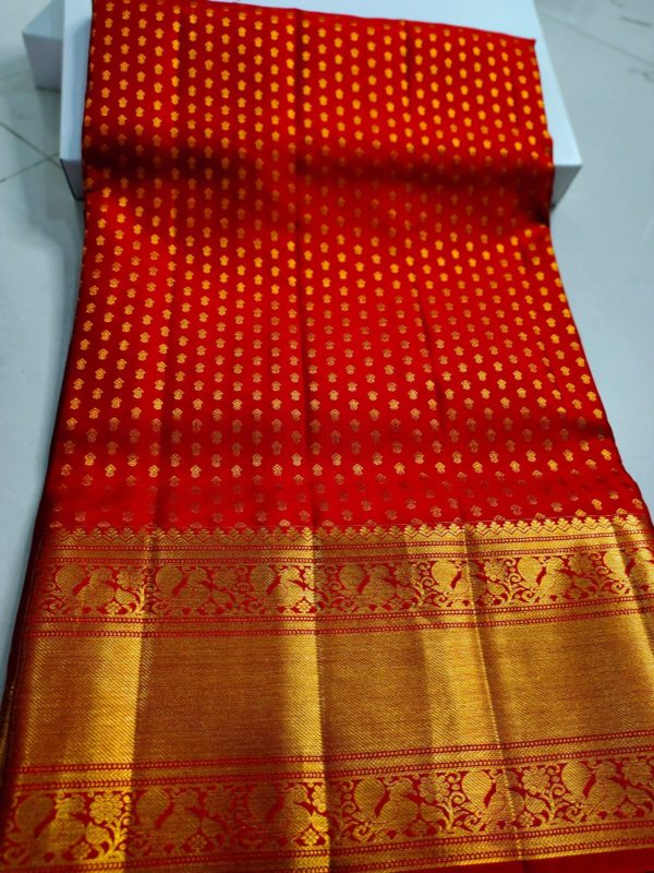 Weaving mistake sarees
100% silk mark certified kanjivaram pattu saree