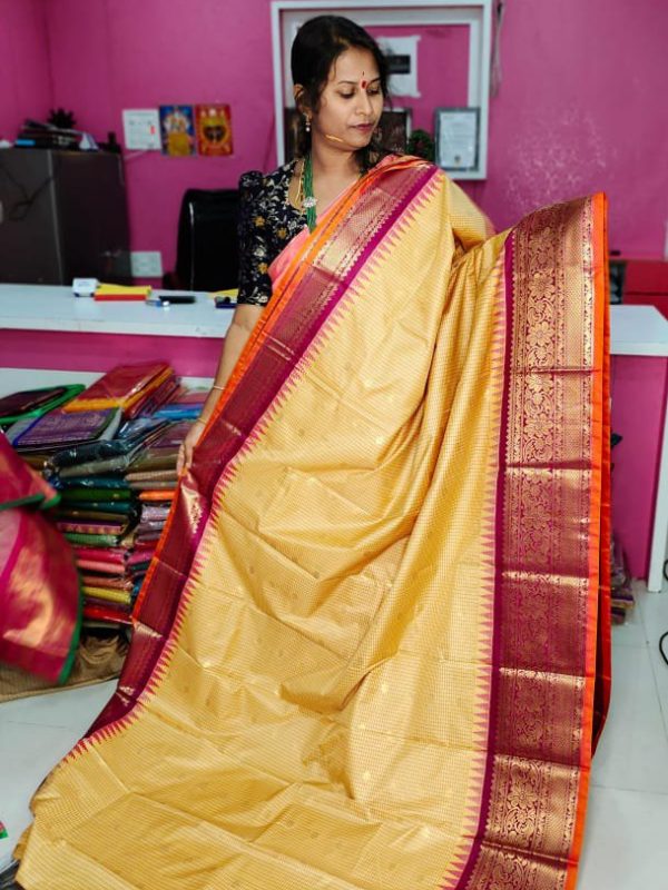 Primium gadwal silk sarees 2500
