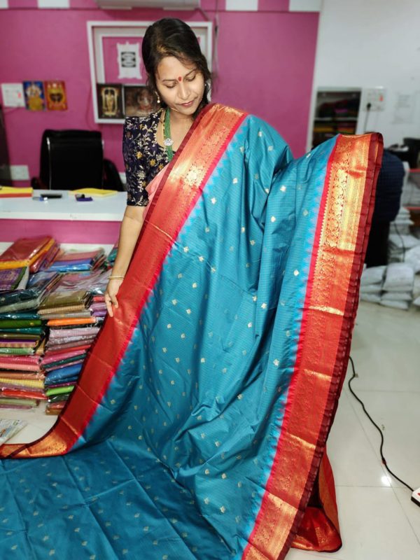 Primium gadwal silk sarees 2500