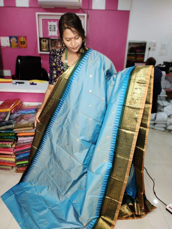 Primium gadwal silk sarees 2500
