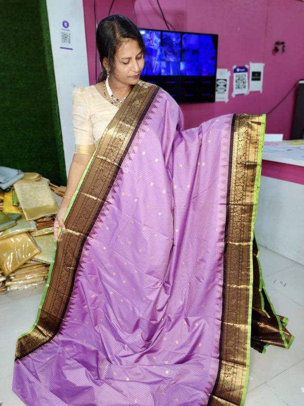 Primeme gadwal silk