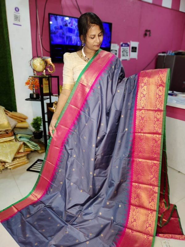 Primeme gadwal silk