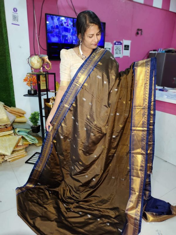 Primeme gadwal silk