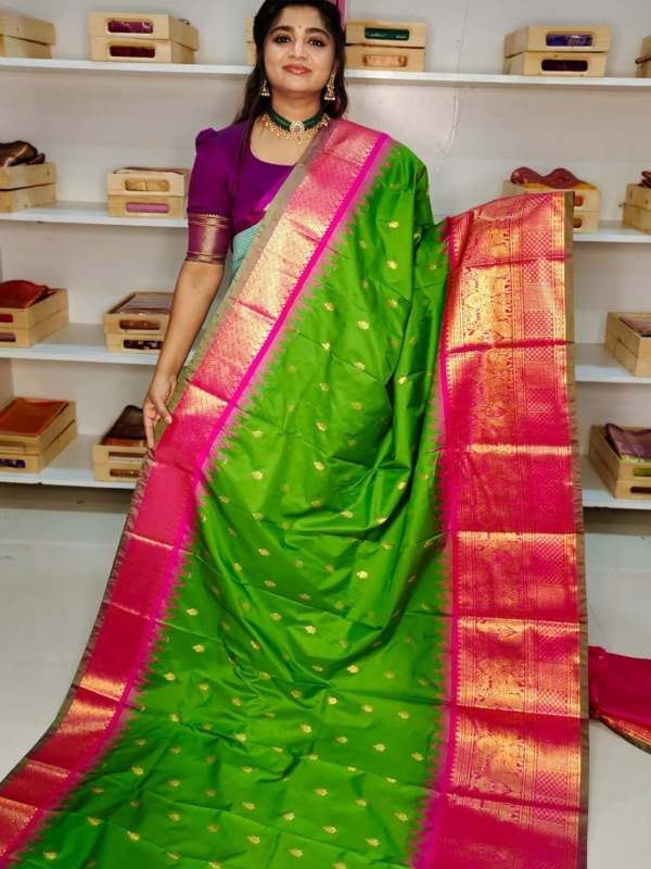 40% offer primeme gadwal silk saree