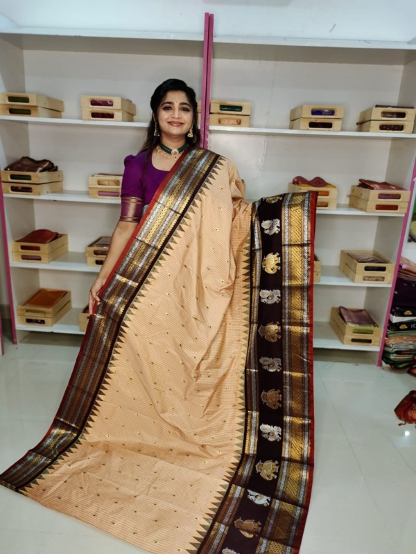 40% offer primeme gadwal silk saree