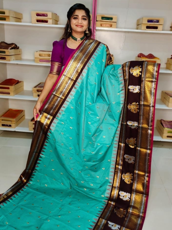 40% offer primeme gadwal silk saree