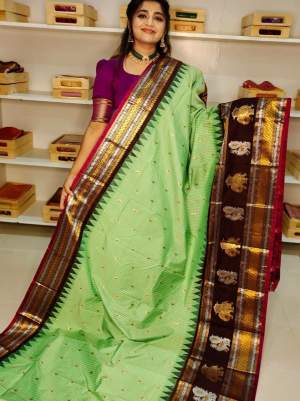 40% offer primeme gadwal silk saree