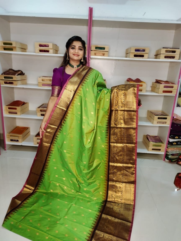 40% offer primeme gadwal silk saree