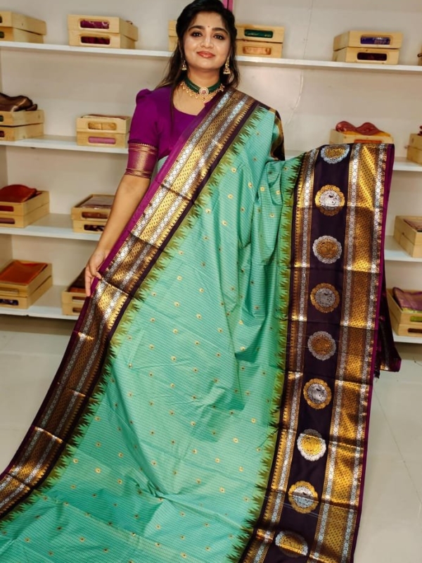 40% offer primeme gadwal silk saree