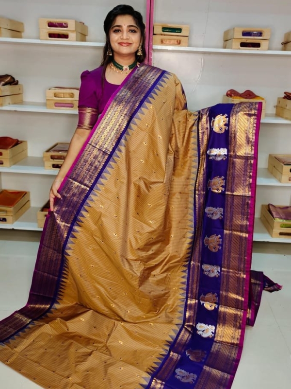 40% offer primeme gadwal silk saree