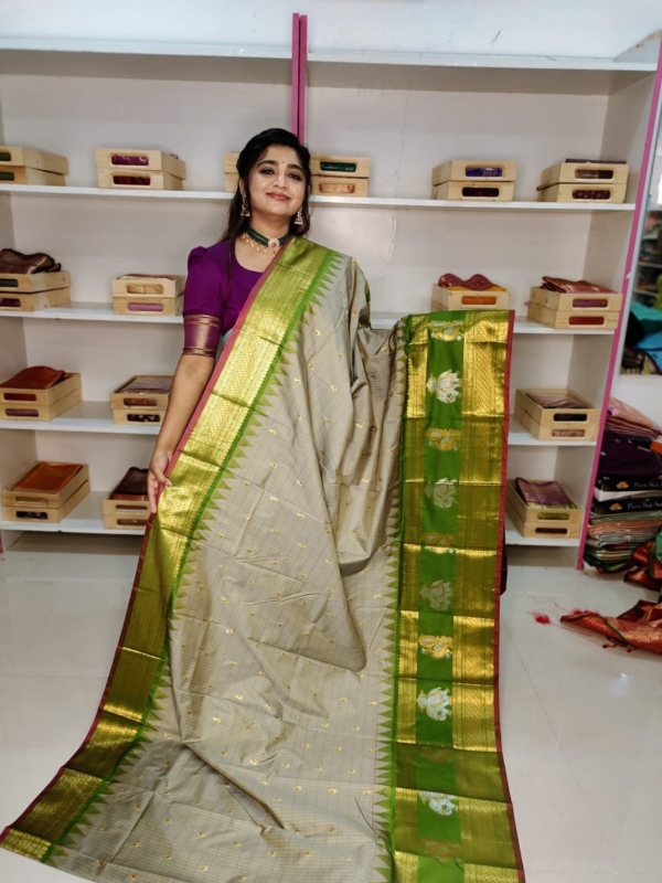 40% offer primeme gadwal silk saree