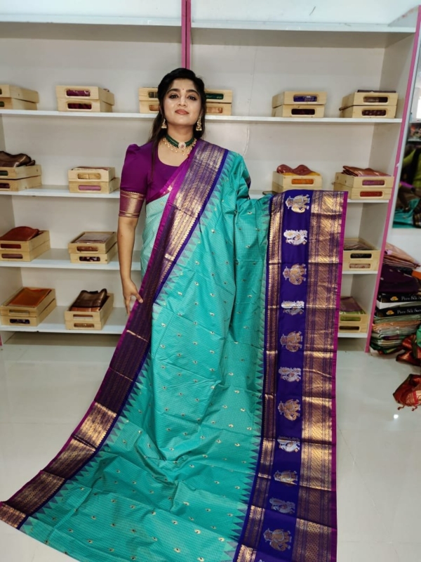 40% offer primeme gadwal silk saree